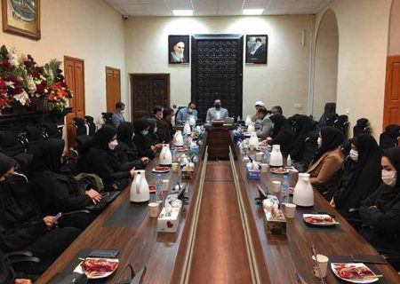 شهرداری کرمانشاه رفع مشکلات خانواده معظم شهدا و ایثارگران را وظیفه خود می‌داند