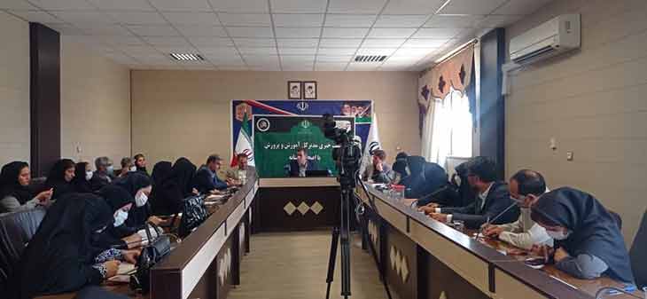 برنامه ریزی شده سال تحصیلی پیش رو در همه مدارس کرمانشاه حضوری آغاز شود
