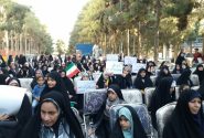 اجتماع مدافعان حریم خانواده در خیابان نوبهار کرمانشاه