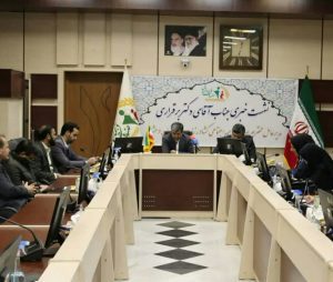 جلسه مدیرعامل صندوق بیمه روستائیان و عشایر کشور در کرمانشاه 
