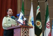 برنامه ریزی برای حل مشکلات آسیب های اجتماعی توام با نگاه به آینده باشد