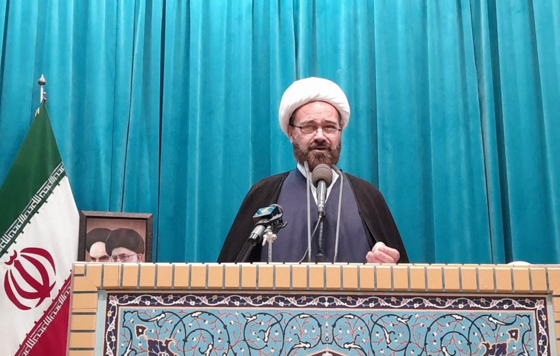 حضرت علی (ع) آیینه عملی دفاع از حق و عدالت بود