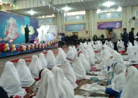 جشن تکلیف یعنی لطف خداوند برای بندگی/رسیدن به سن تکلیف نشان‌دهنده رشد عقلی و روحی افراد   