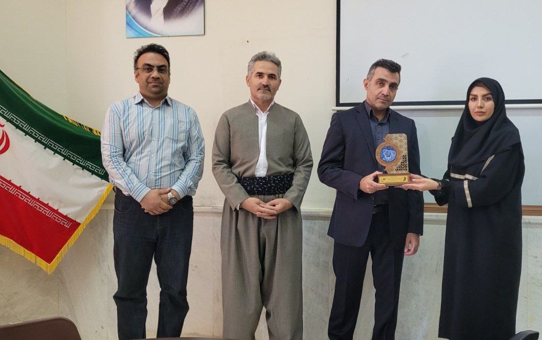 تجلیل از رئیس دانشگاه آزاد اسلامی مرکز روانسر به‌ پاس میزبانی موفق جشنواره دانشجویی گلف