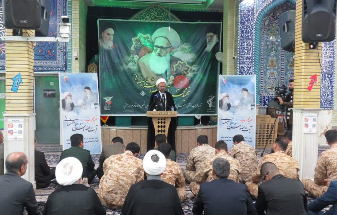 شهدا که از همه تعلقات دنیایی گذشته‌ و با خدای خود معامله کرده‌اند