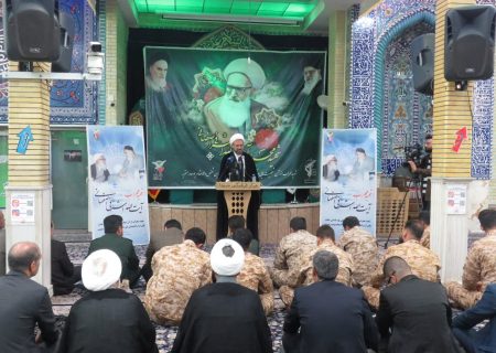 شهدا که از همه تعلقات دنیایی گذشته‌ و با خدای خود معامله کرده‌اند