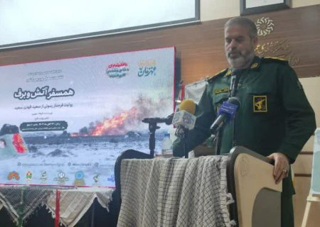 سرداران شهید کشورمان با روحیه در مقابل دشمن ایستادند/ ایران اسلامی مجاهدت، هم راه بودن همسران و همرزمانش را دارد