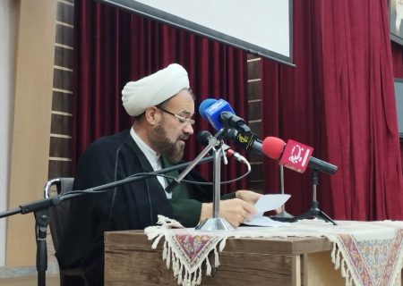 هر کسی در خصوص مسئله مهم جوانی جمعیت مسئولیتی دارد نباید در این زمینه کوتاهی کند؛ کوتاهی در این مسیر خیانت به کشور است 