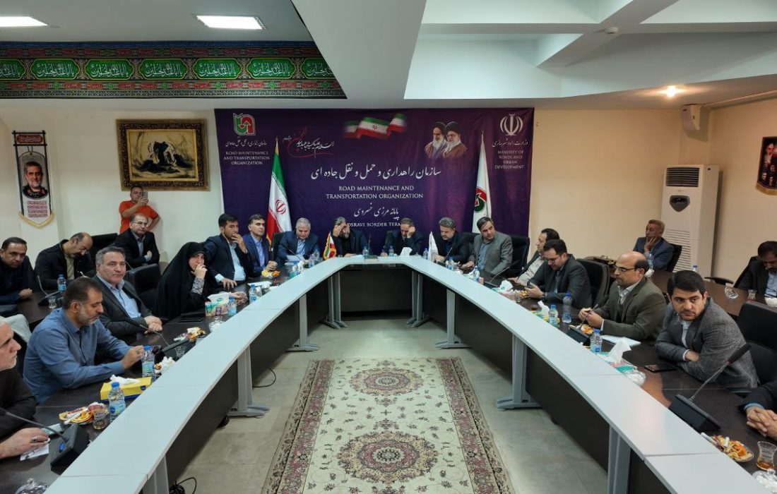 بازدید میدانی کمیسیون صنایع و معادن مجلس و مقامات وزارت صمت از مرز خسروی