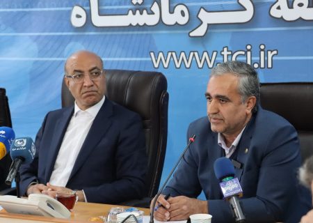 افزایش جهشی زیرساخت‌های ارتباطی در کرمانشاه/شبکه فیبر نوری استان امسال به ۲۱۰۰ کیلومتر می‌رسد