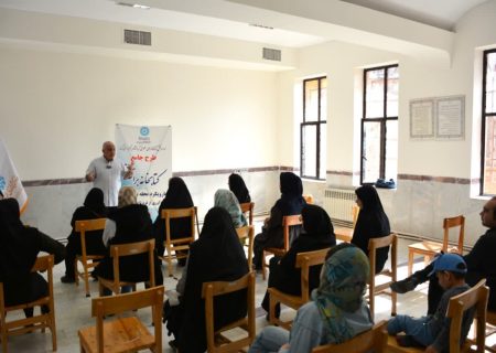 آگاهی‌بخشی سلامت روان در کتابخانه عمومی