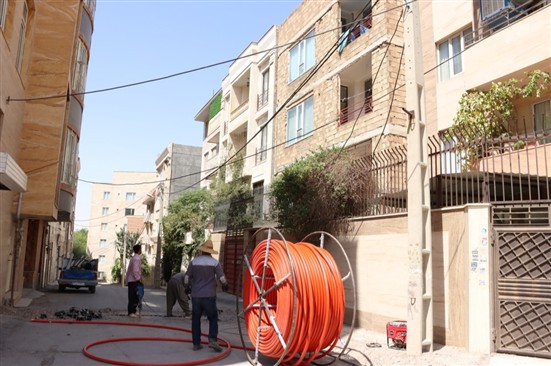 ظرفیت اتصال ۱۱۰۰ مشترک به فیبر نوری در «فرهنگیان فاز ۱» کرمانشاه ایجاد شد
